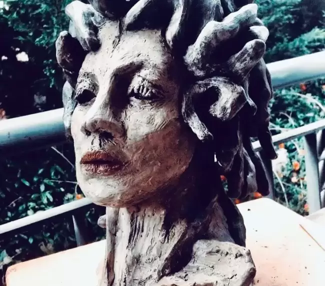 BASIC- Medusa, ceramics, 30cm 2017,www.itsimmortal.com