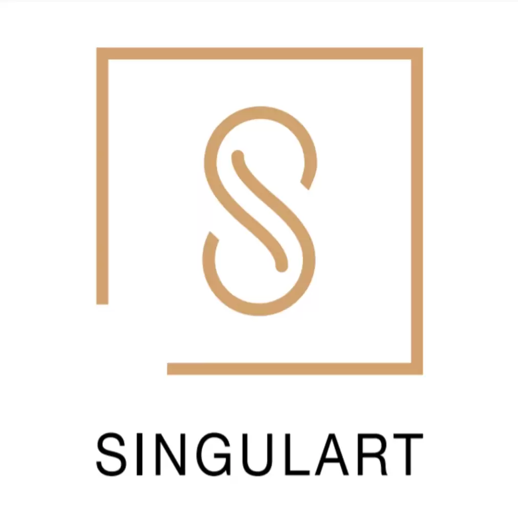 Buy my art from Singulart- www.itsimmortal.com